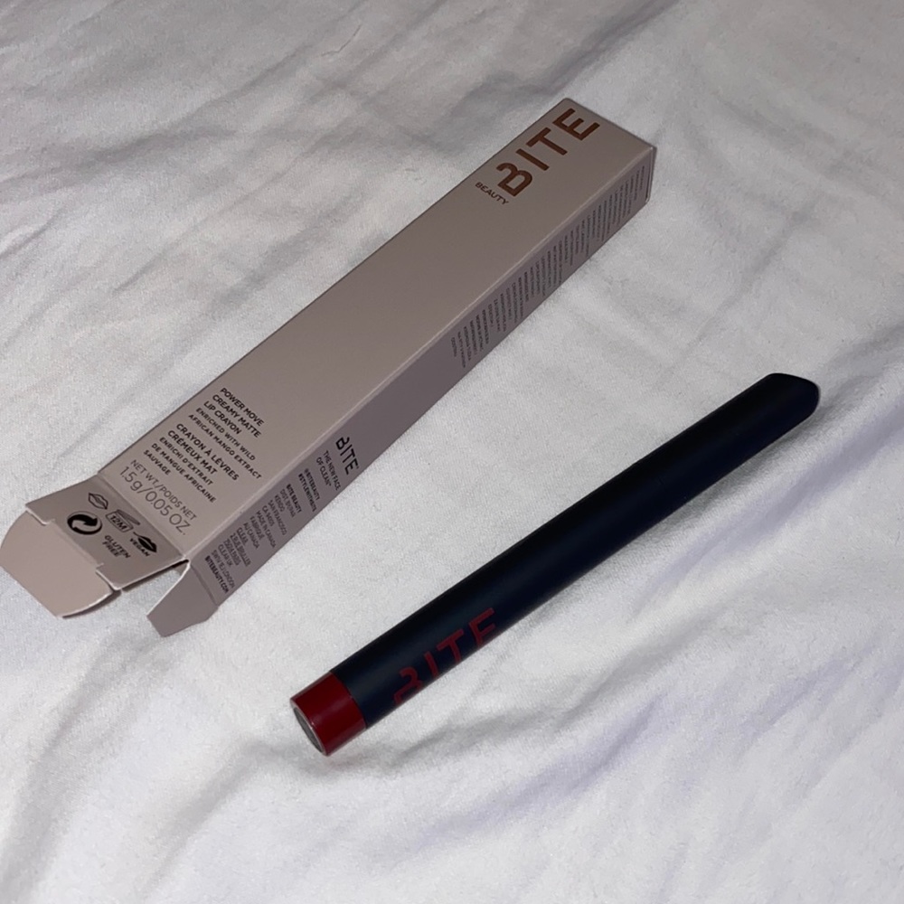 Creamy Matte lip crayon